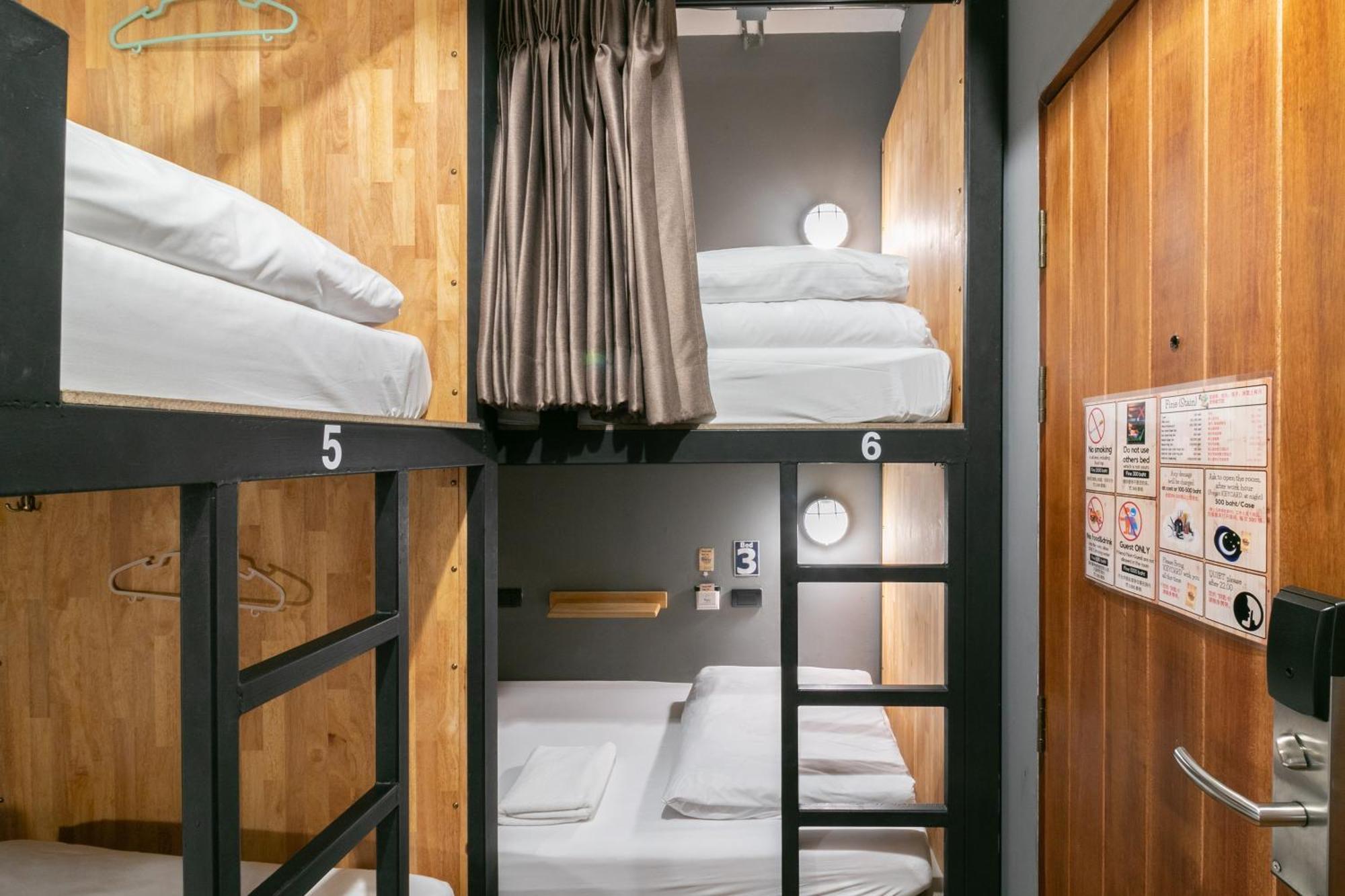 De 308 M² Con 8 Habitación/es Y 6 Baño/s De Uso Privado, En Siam Hostal Bangkok